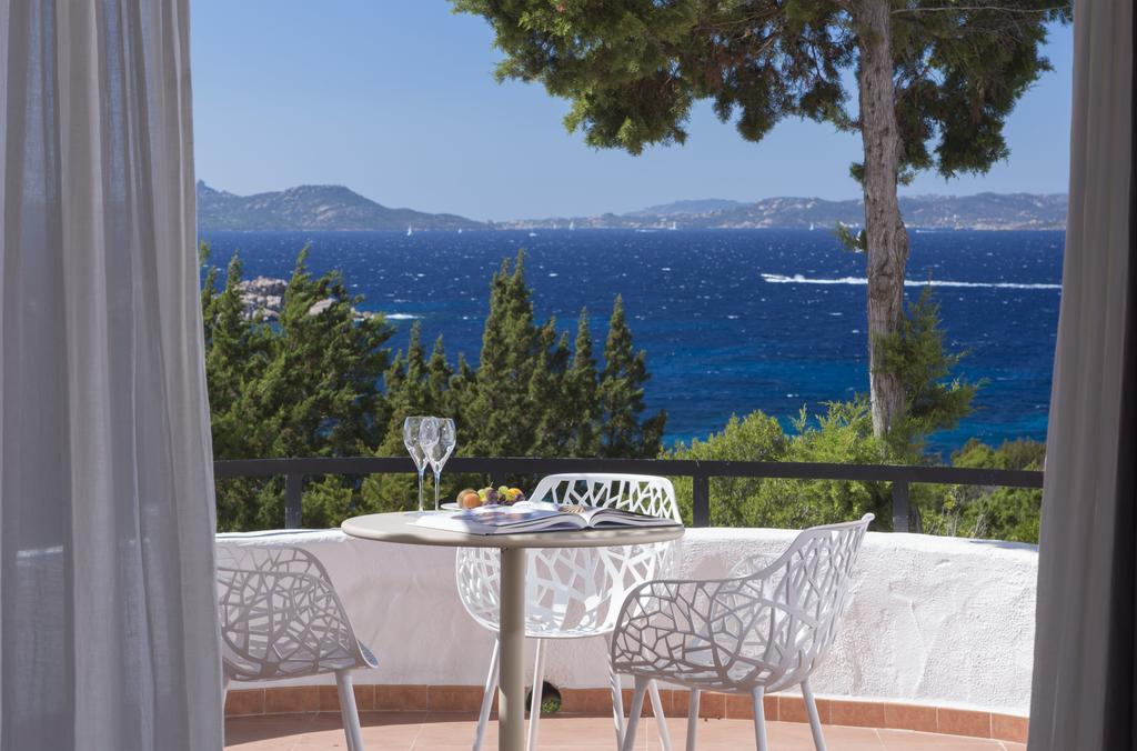 Hotel La Bisaccia Baja Sardinia Eksteriør billede