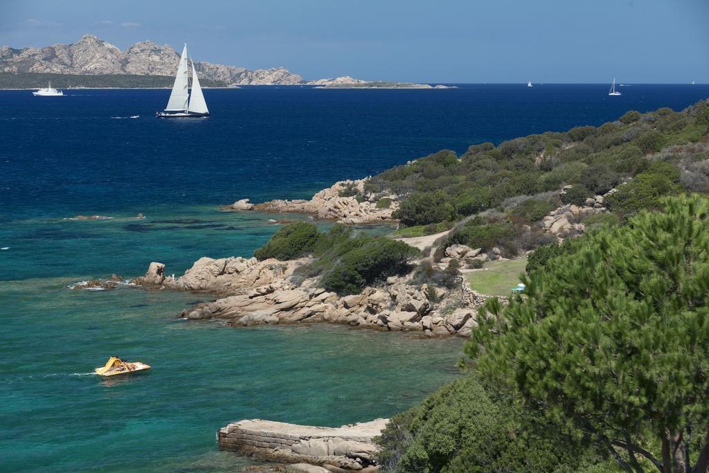 Hotel La Bisaccia Baja Sardinia Eksteriør billede