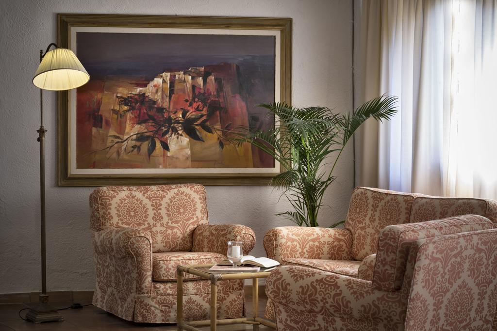 Hotel La Bisaccia Baja Sardinia Eksteriør billede