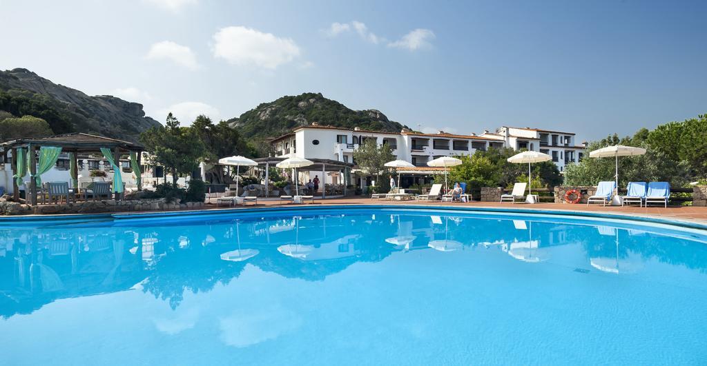 Hotel La Bisaccia Baja Sardinia Eksteriør billede