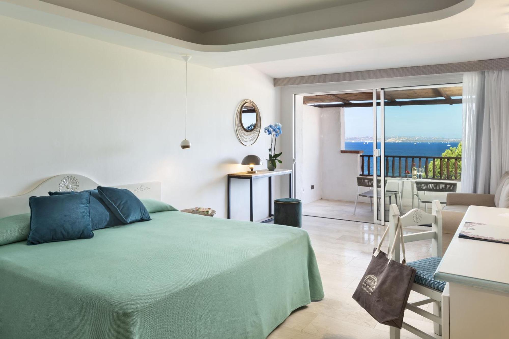 Hotel La Bisaccia Baja Sardinia Eksteriør billede