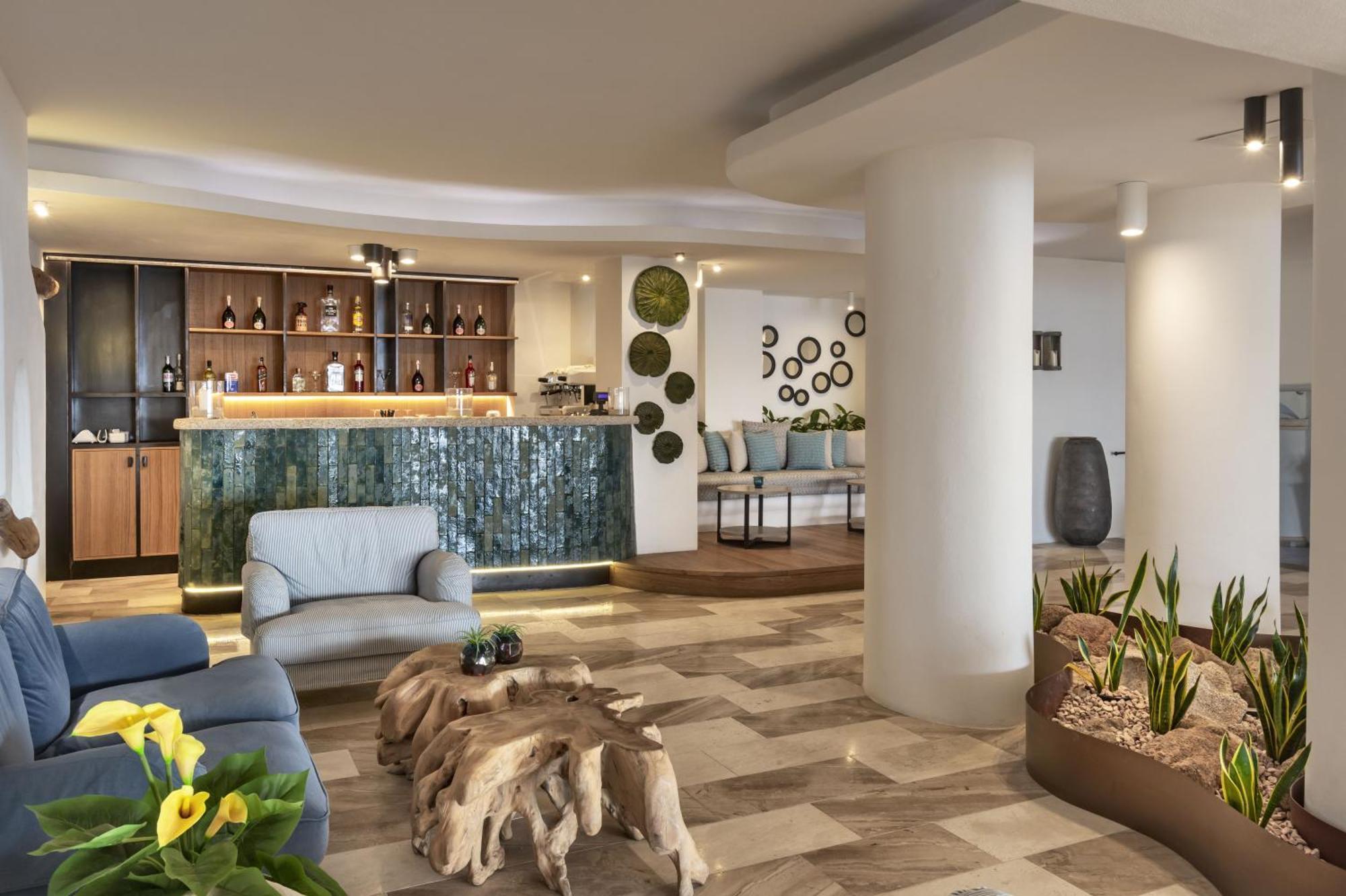 Hotel La Bisaccia Baja Sardinia Eksteriør billede