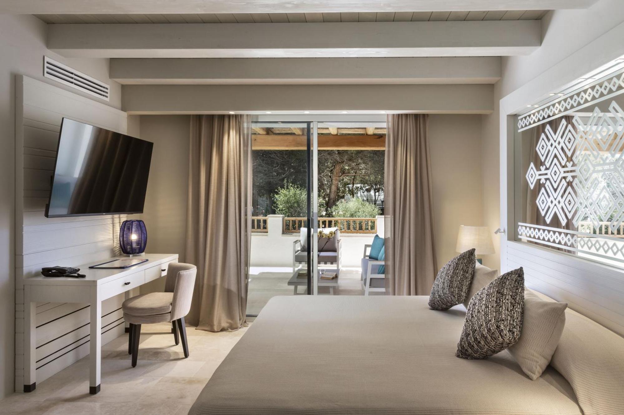 Hotel La Bisaccia Baja Sardinia Eksteriør billede